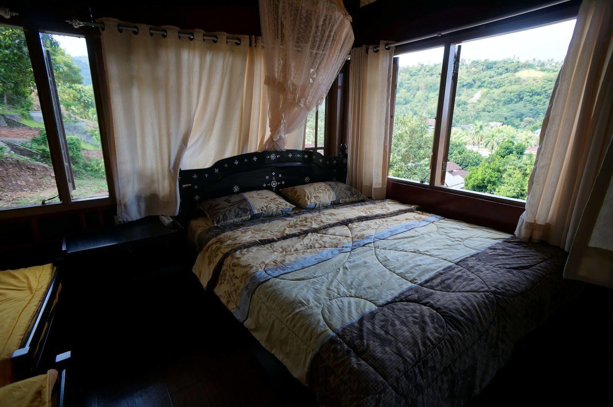 Villa Mata'Ano Mangsit Exterior foto